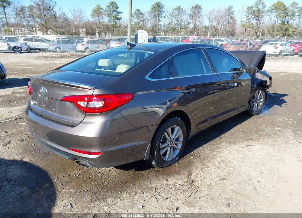 2016 HYUNDAI SONATA SE VIN: 5NPE24AF5GH379939
