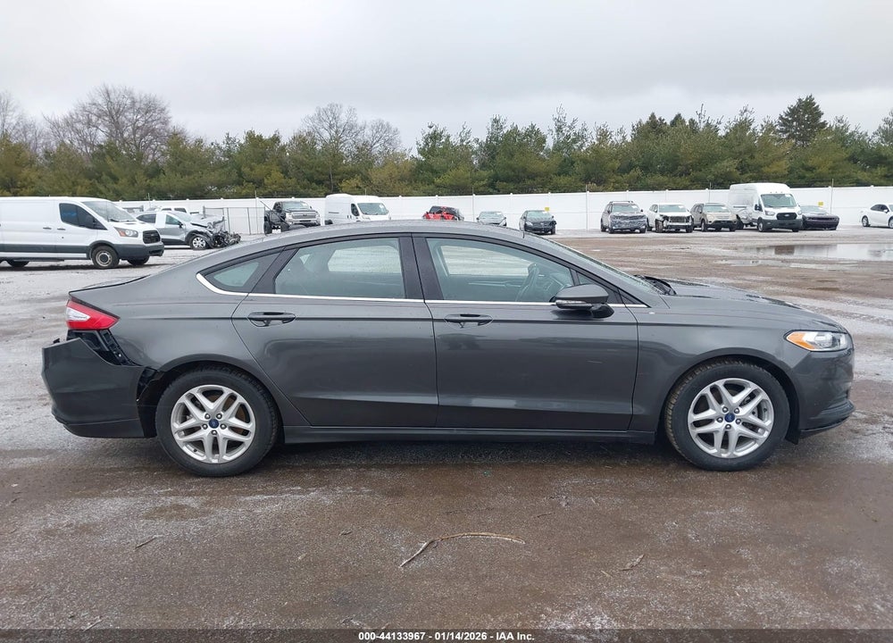 2016 FORD FUSION SE VIN: 3FA6P0H70GR155428