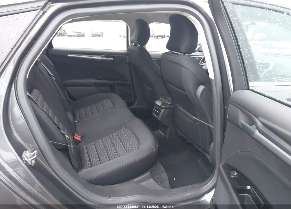 2016 FORD FUSION SE VIN: 3FA6P0H70GR155428