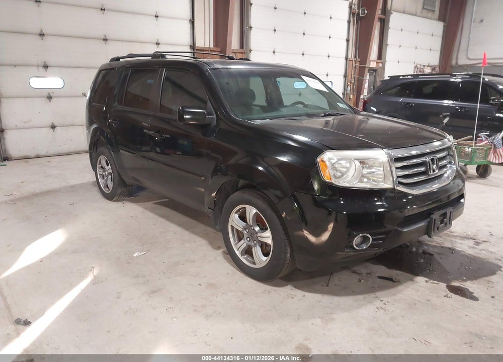 2015 HONDA PILOT SE VIN: 5FNYF4H39FB043432