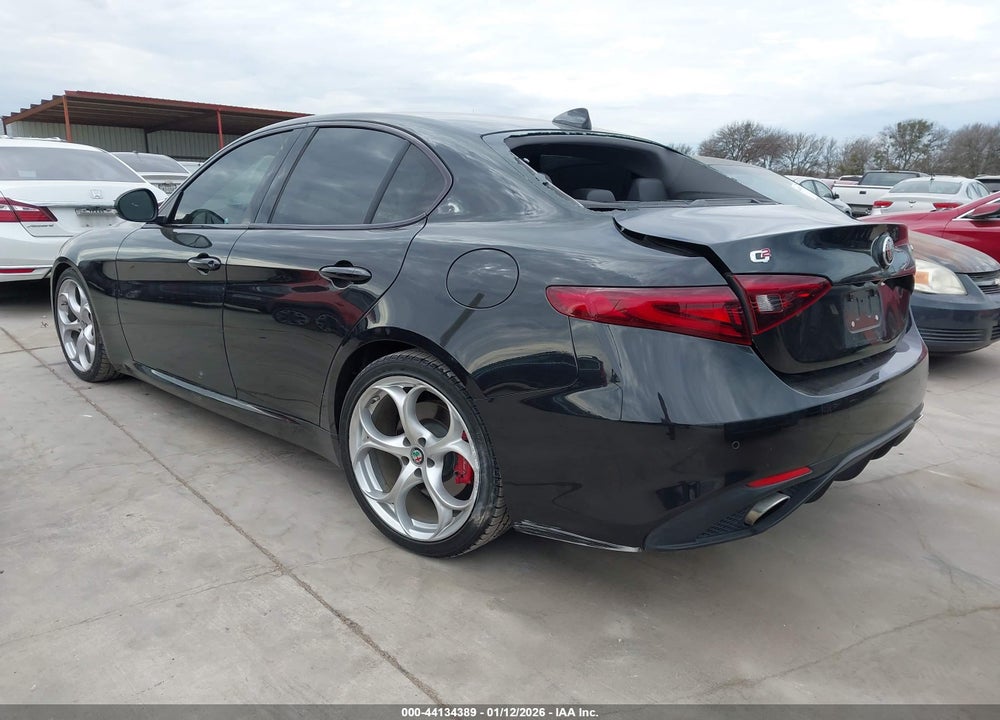 2019 ALFA ROMEO GIULIA TI SPORT RWD VIN: ZARFAMBN8K7604225
