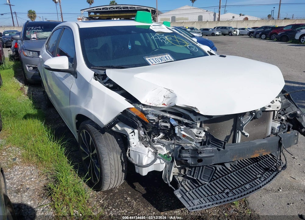 2017 TOYOTA COROLLA SE VIN: 5YFBURHEXHP606859