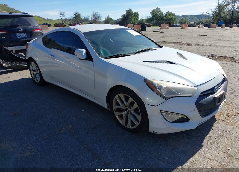 2015 HYUNDAI GENESIS 3.8 BASE VIN: KMHHT6KJ3FU129026