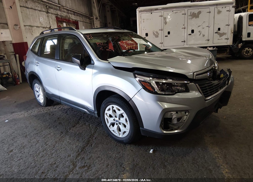 2021 SUBARU FORESTER VIN: JF2SKADC1MH567758