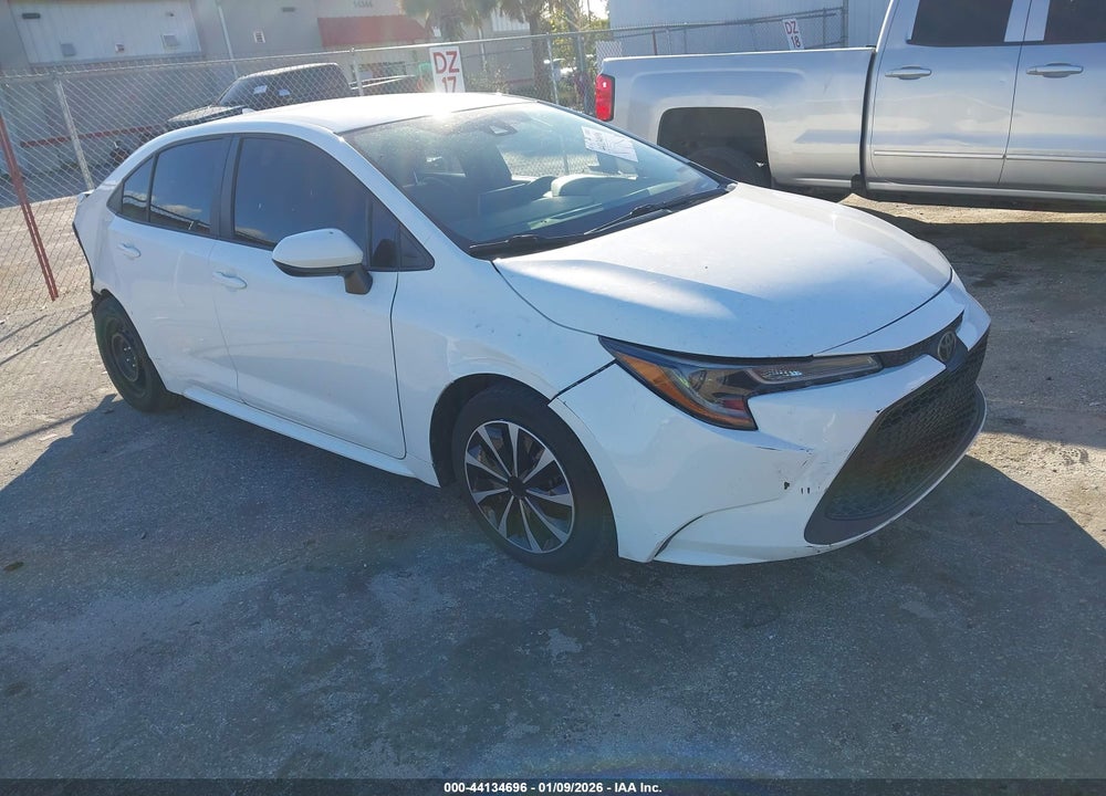 2020 TOYOTA COROLLA LE VIN: 5YFEPRAE8LP022998