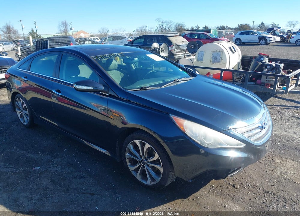 2014 HYUNDAI SONATA SE 2.0T VIN: 5NPEC4AB8EH927875