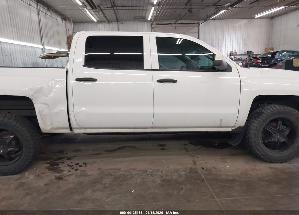 2014 CHEVROLET SILVERADO 1500 1LT VIN: 3GCUKREC6EG564581