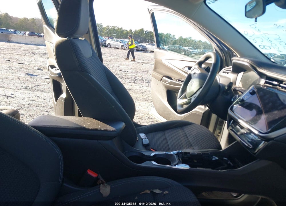 2023 CHEVROLET BOLT EUV FWD LT VIN: 1G1FY6S07P4133028