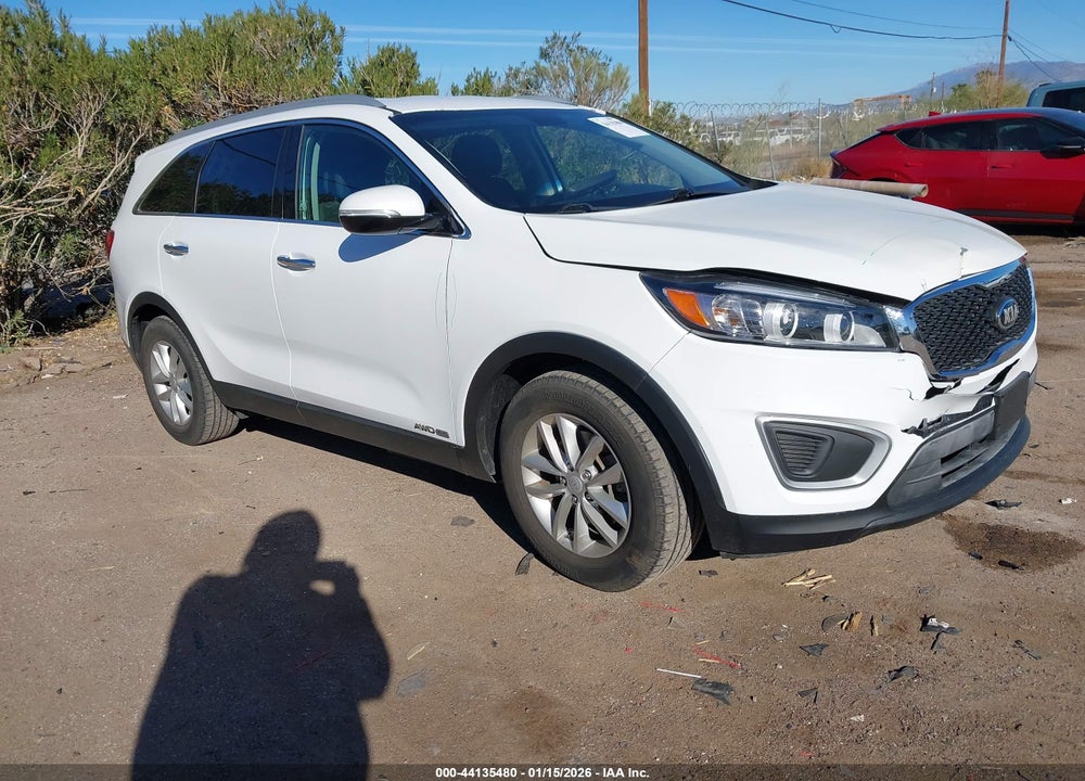 2016 KIA SORENTO 3.3L LX VIN: 5XYPGDA51GG079033