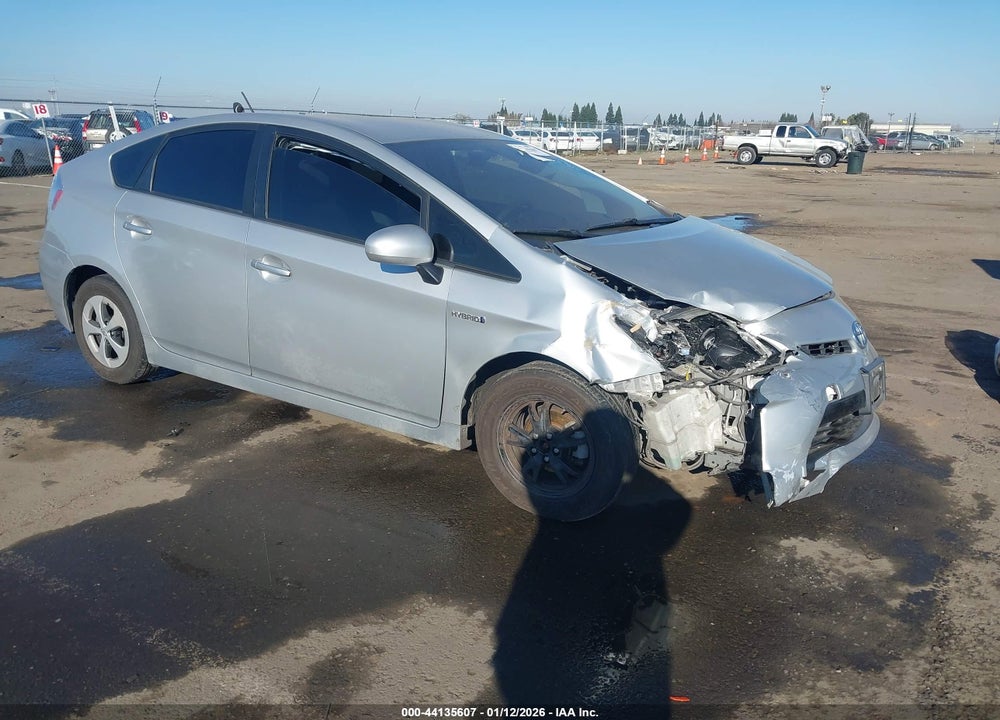 2015 TOYOTA PRIUS TWO VIN: JTDKN3DU6F1979440