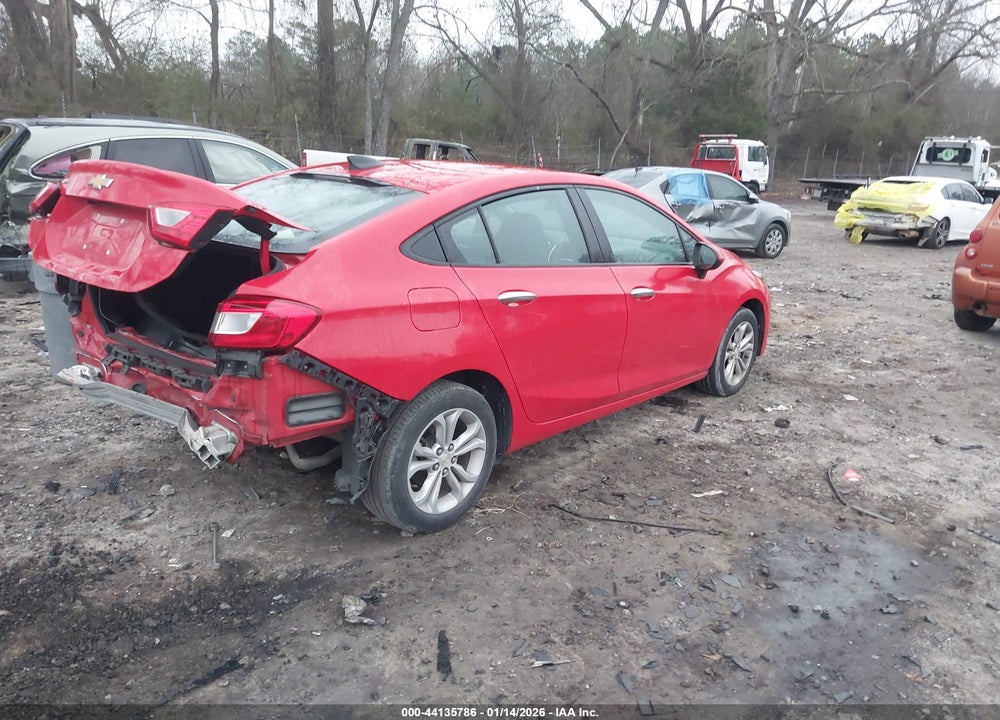 2019 CHEVROLET CRUZE LS VIN: 1G1BC5SM8K7126851
