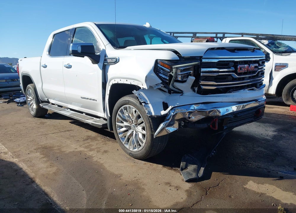 2024 GMC SIERRA 1500 4WD  SHORT BOX SLT VIN: 3GTUUDEL3RG207152