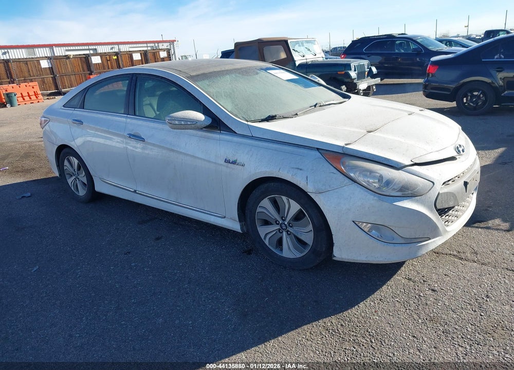 2014 HYUNDAI SONATA HYBRID LIMITED VIN: KMHEC4A44EA106681