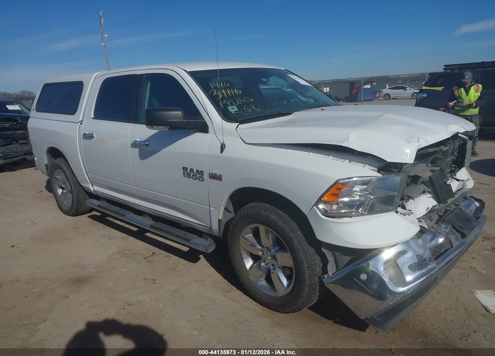 2017 STAR RAM 1500 LONE   4X4 5'7 BOX VIN: 1C6RR7LT1HS813866