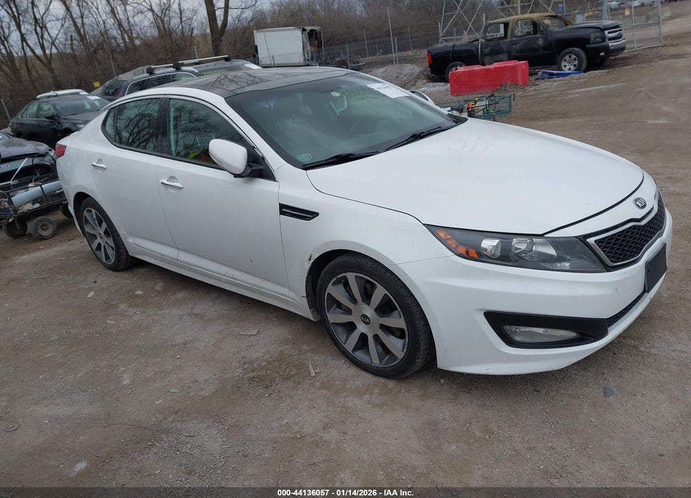 2013 KIA OPTIMA SX VIN: 5XXGR4A69DG127932