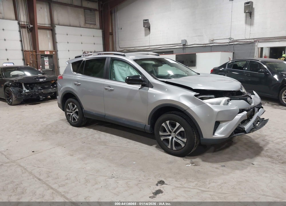 2017 TOYOTA RAV4 LE VIN: 2T3BFREV5HW569661