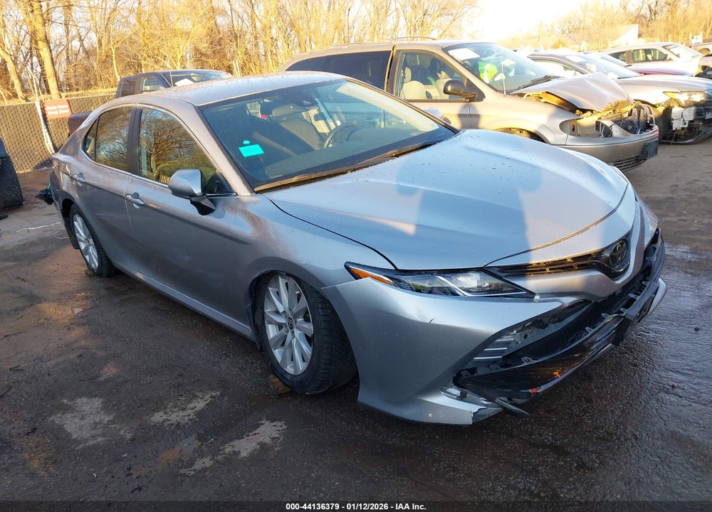 2020 TOYOTA CAMRY LE VIN: 4T1C11AK4LU975626