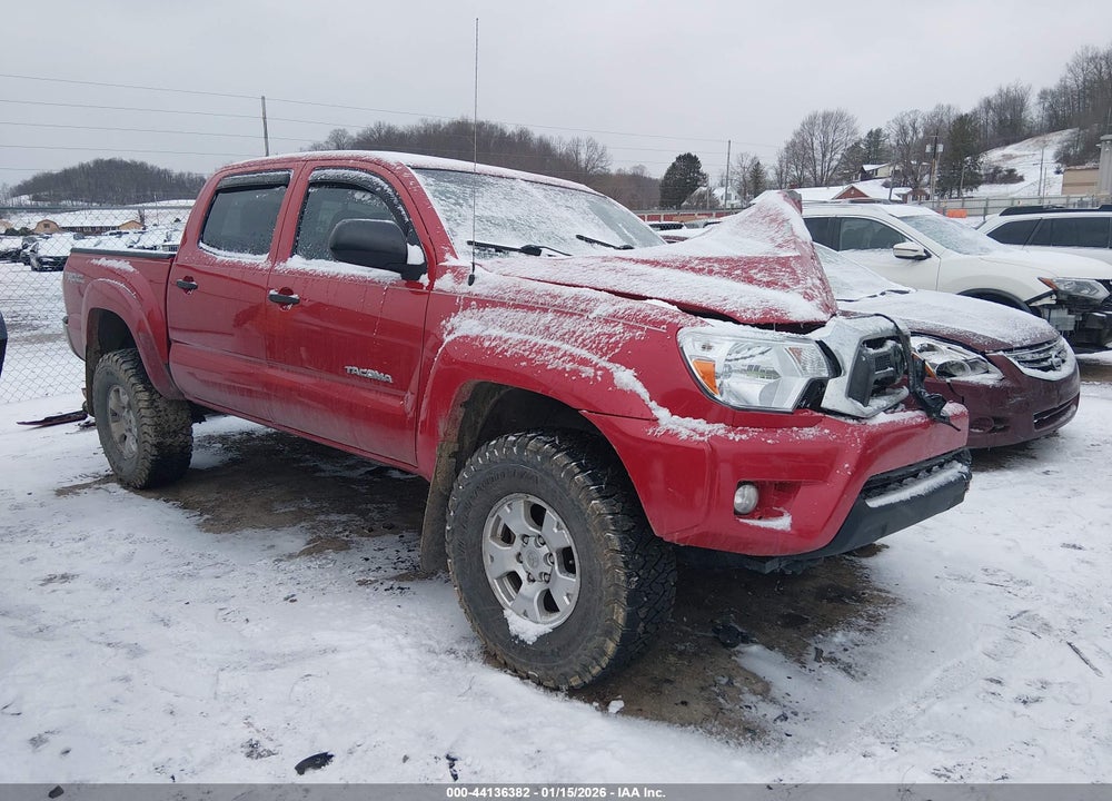 2013 TOYOTA TACOMA BASE V6 VIN: 3TMLU4EN5DM111837