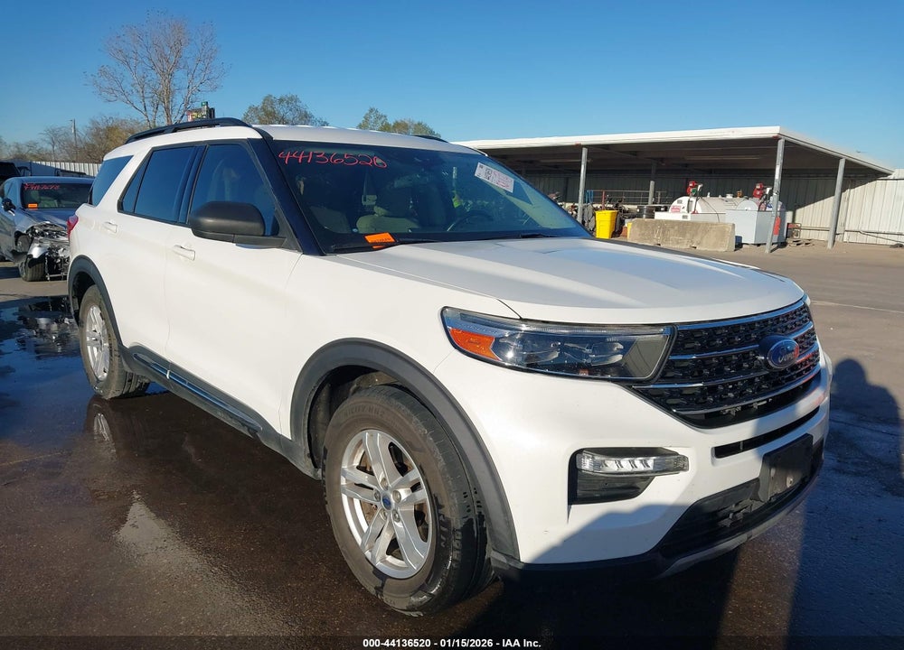 2020 FORD EXPLORER XLT VIN: 1FMSK7DH1LGC27376