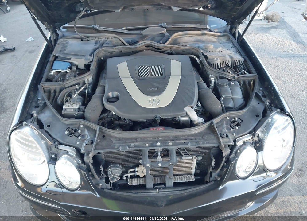 2008 MERCEDES-BENZ E 550 VIN: WDBUF72X08B228999