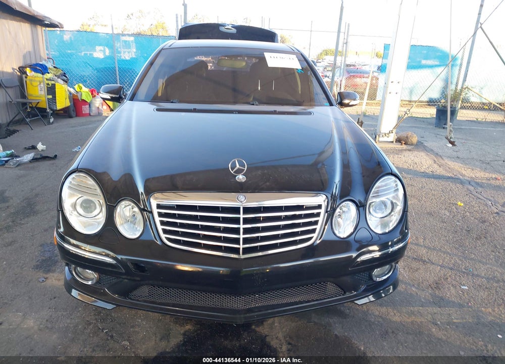 2008 MERCEDES-BENZ E 550 VIN: WDBUF72X08B228999