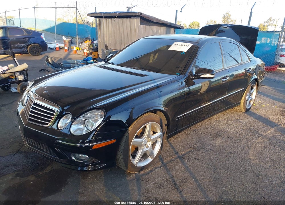 2008 MERCEDES-BENZ E 550 VIN: WDBUF72X08B228999