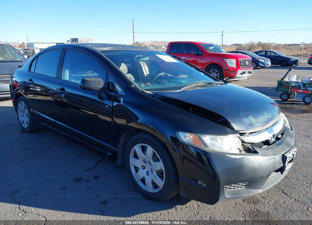 2010 HONDA CIVIC LX VIN: 19XFA1F50AE040877