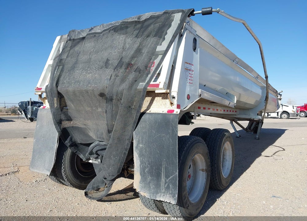 2022 CLEMENT IND END DUMP TRAILER VIN: 5C2BE38B9NM012148