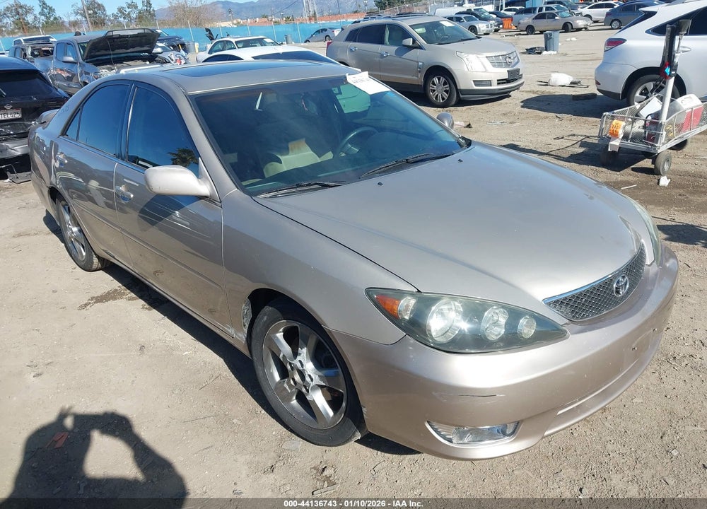 2005 TOYOTA CAMRY SE V6 VIN: 4T1BA32K75U068670