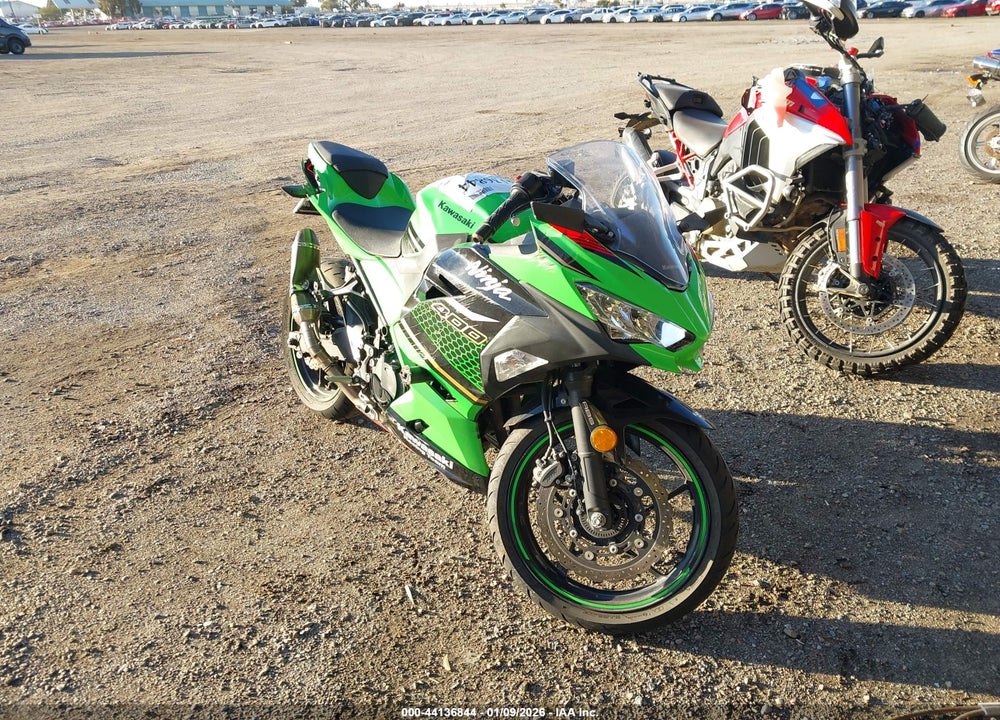 2020 KAWASAKI EX400 VIN: JKAEXKG16LDA67420