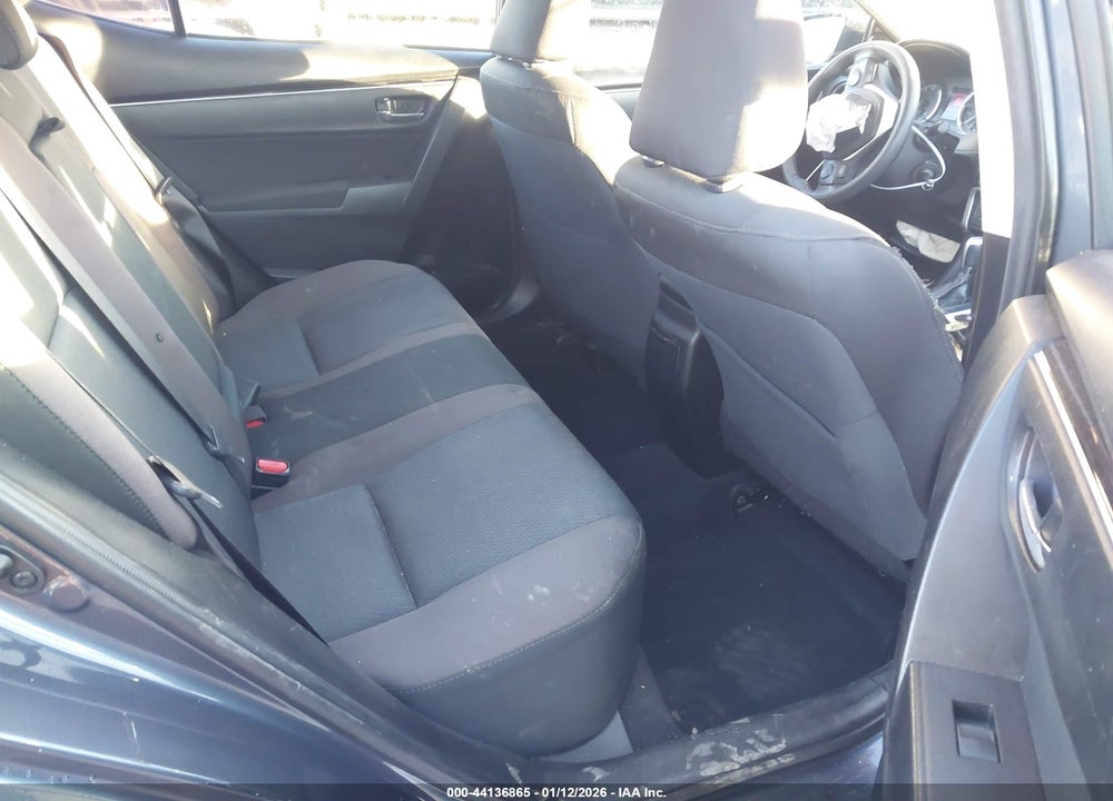 2017 TOYOTA COROLLA LE VIN: 5YFBURHE4HP700011