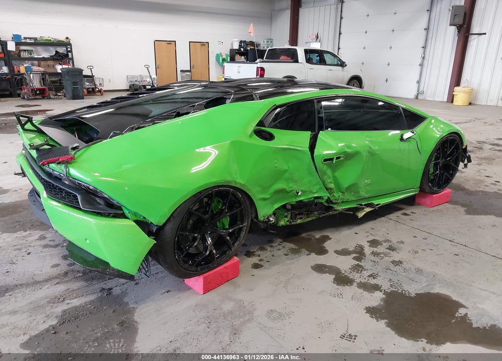2015 LAMBORGHINI HURACAN LP610-4 VIN: ZHWUC1ZF9FLA02143