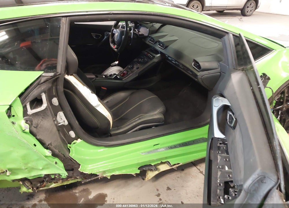 2015 LAMBORGHINI HURACAN LP610-4 VIN: ZHWUC1ZF9FLA02143