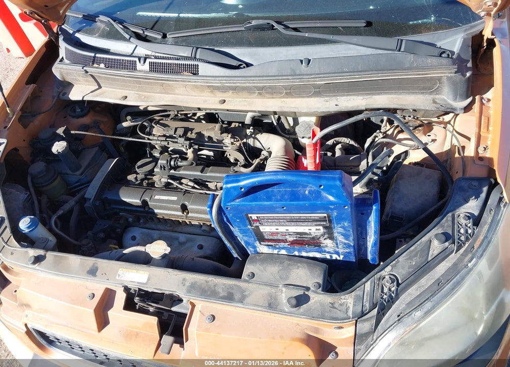 2011 KIA SOUL + VIN: KNDJT2A24B7308127