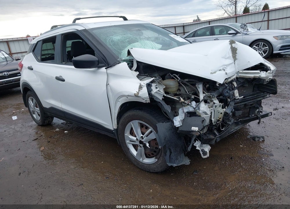 2018 NISSAN KICKS S VIN: 3N1CP5CUXJL521710