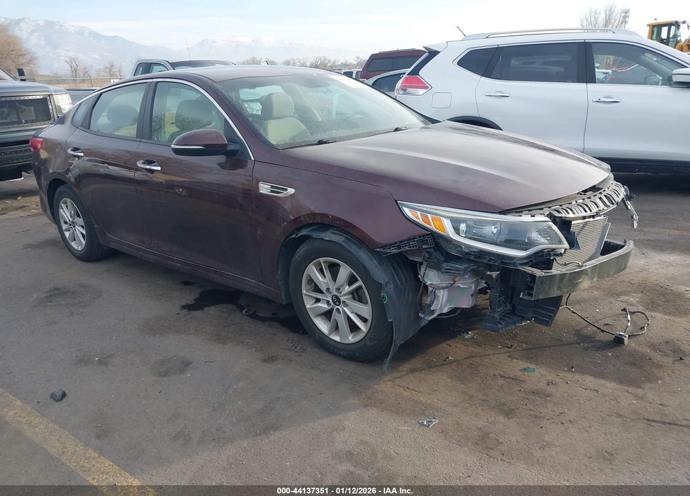 2018 KIA OPTIMA LX VIN: 5XXGT4L37JG249804