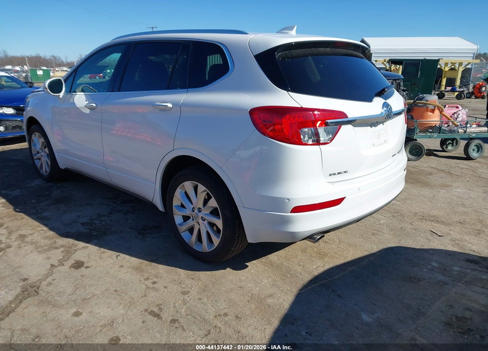 2018 BUICK ENVISION PREMIUM II VIN: LRBFX4SX8JD004281