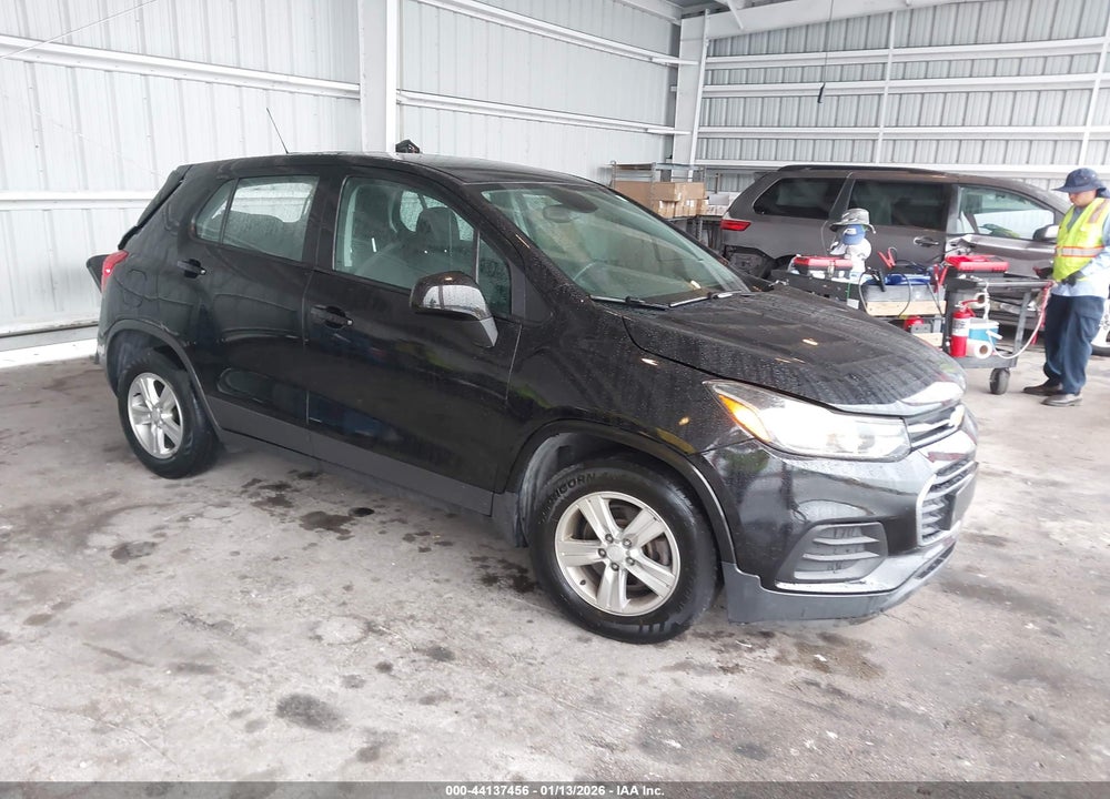 2020 CHEVROLET TRAX FWD LS VIN: 3GNCJKSB8LL179522
