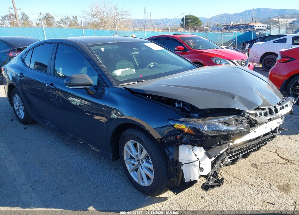 2026 TOYOTA CAMRY LE VIN: 4T1DAACK9TU680801