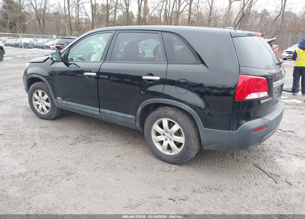 2012 KIA SORENTO LX VIN: 5XYKTCA6XCG206798