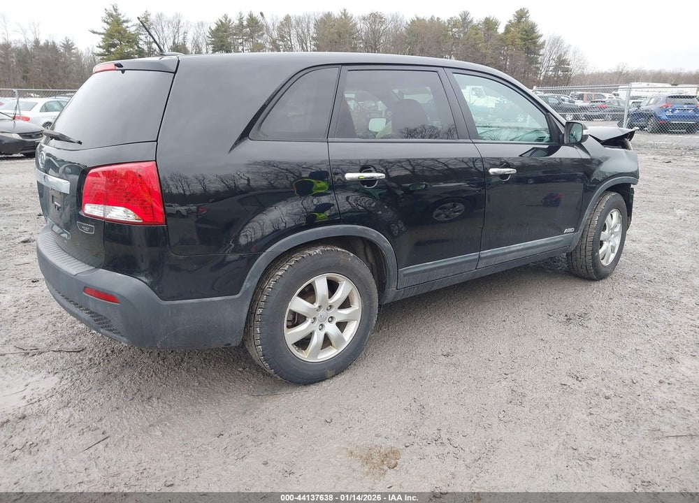 2012 KIA SORENTO LX VIN: 5XYKTCA6XCG206798