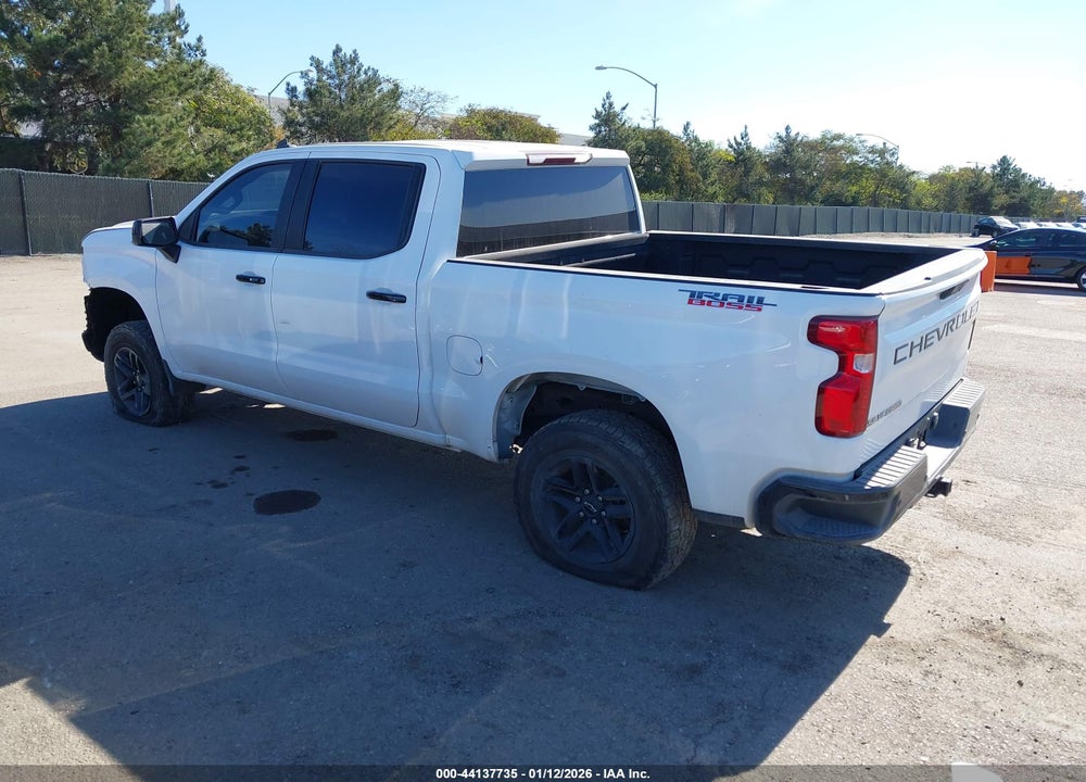 2022 CHEVROLET SILVERADO 1500 LTD 4WD  SHORT BED LT TRAIL BOSS VIN: 1GCPYFED2NZ200421