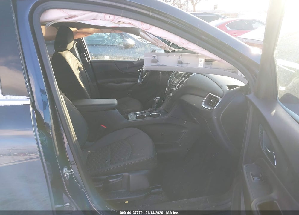 2019 CHEVROLET EQUINOX LT VIN: 3GNAXKEV5KS505728