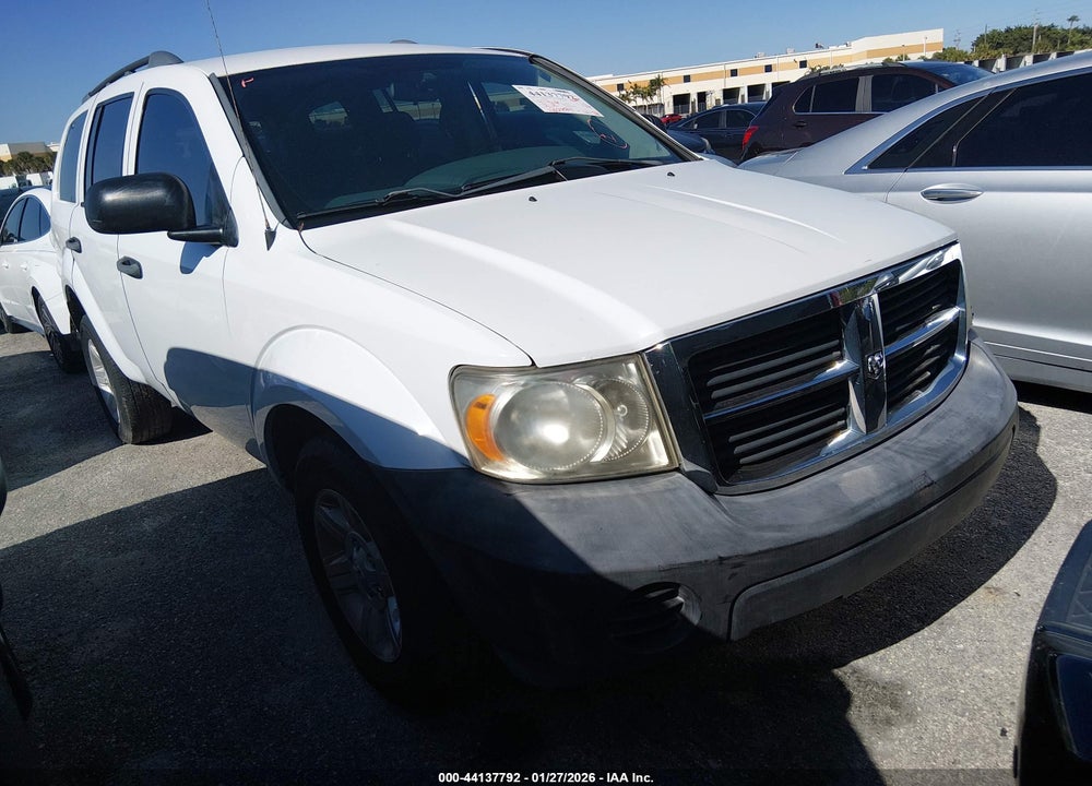 2007 DODGE DURANGO SXT VIN: 1D8HD38K07F556543