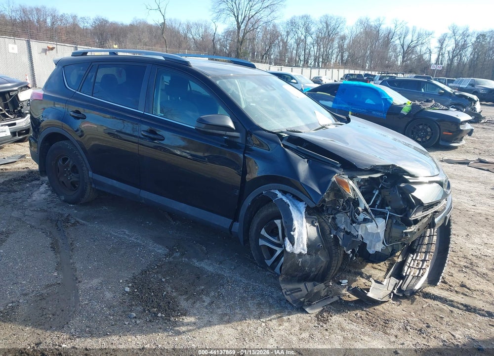 2018 TOYOTA RAV4 LE VIN: 2T3BFREV6JW713238
