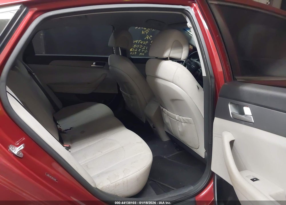 2016 HYUNDAI SONATA SE VIN: 5NPE24AF3GH273652