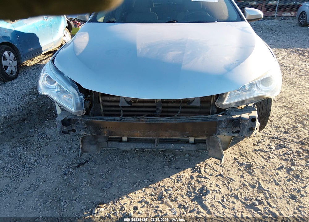 2015 TOYOTA CAMRY LE VIN: 4T1BF1FK7FU013864