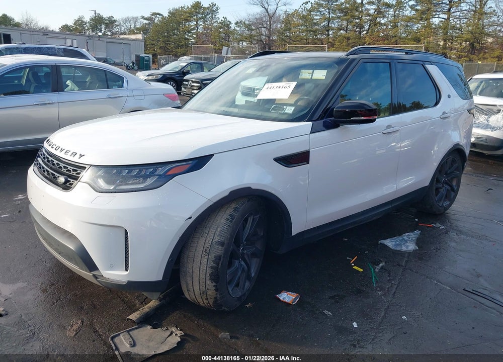 2020 LAND ROVER DISCOVERY HSE LUXURY VIN: SALRT2RV1L2427021