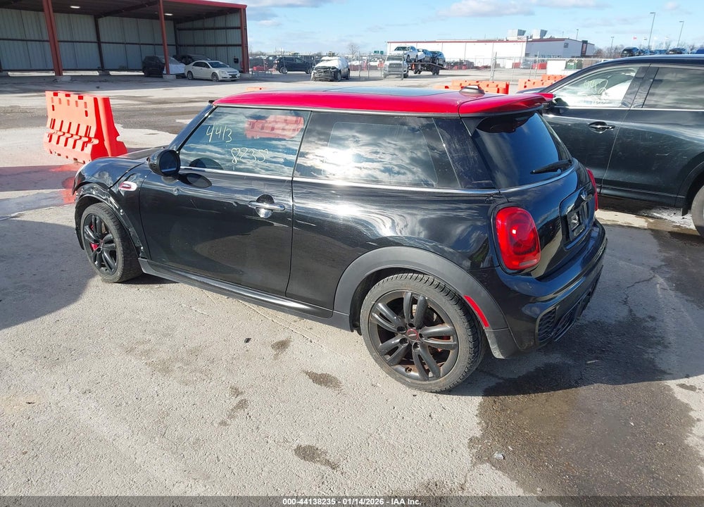 2015 MINI HARDTOP JOHN COOPER WORKS VIN: WMWXM9C50FT996466