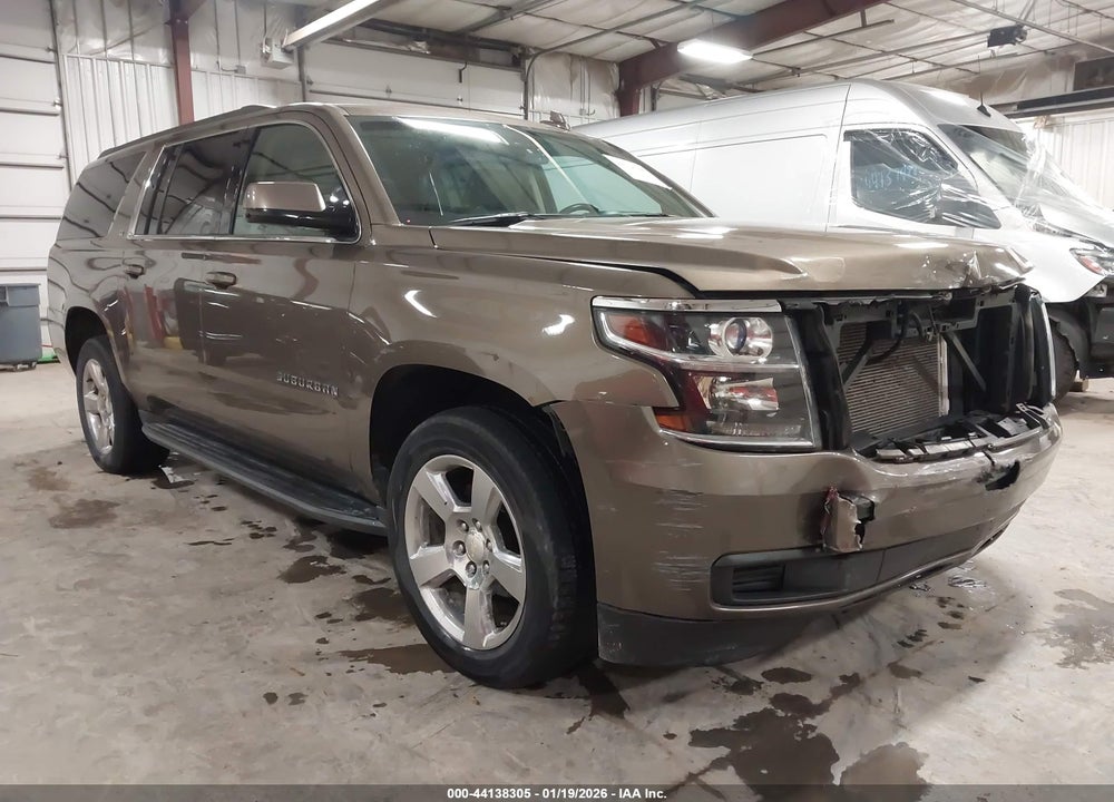 2016 CHEVROLET SUBURBAN LT VIN: 1GNSKHKCXGR340732